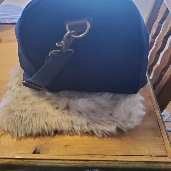 NWOT Ralph Lauren Navy & Forest Green Canvas Travel Duffle with Leather Handles - Picture 8 of 16